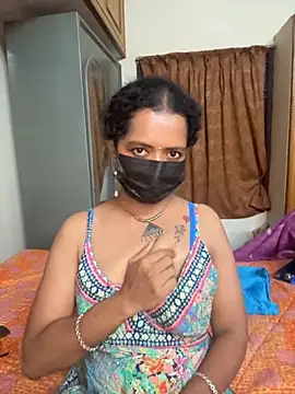 Snapshot of TeddyLover5 chatting on 12/03/25, 05:00 TeddyLover5 online show from 12/03/25, 05:00