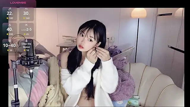 Snapshot of Coral_888 chatting on 11/29/25, 12:46 Coral 888 online show from 11/29/25, 12:46