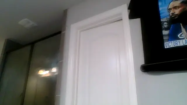 YOUNGmj6023 online show from 12/03/25, 03:10