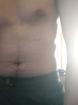 Snapshot of uk_gamer_63 chatting on 12/02/25, 10:31 uk gamer 63 online show from 12/02/25, 10:31