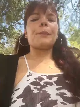 Snapshot of Zoe_mayers chatting on 05/17/26, 09:49 Zoe mayers online show from 05/17/26, 09:49
