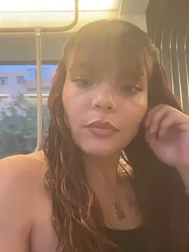 Snapshot of Zoe_mayers chatting on 06/06/26, 06:56 Zoe mayers online show from 06/06/26, 06:56