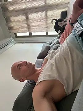 Russo41rj online show from 12/16/25, 04:12