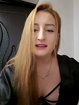 Snapshot of dixielarys chatting on 12/03/25, 05:59 dixielarys online show from 12/03/25, 05:59