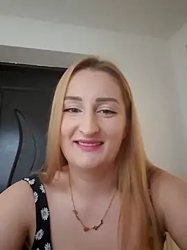 Snapshot of dixielarys chatting on 12/05/25, 07:17 dixielarys online show from 12/05/25, 07:17