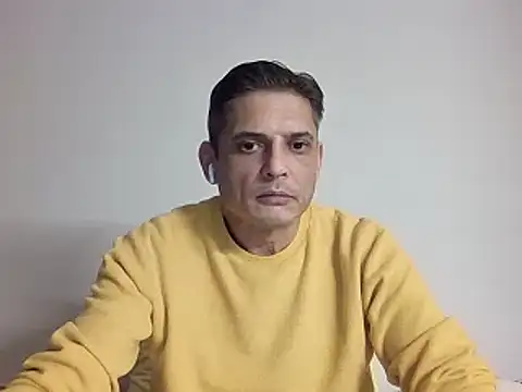 Snapshot of MalleDePampa chatting on 12/17/25, 03:07 MalleDePampa online show from 12/17/25, 03:07