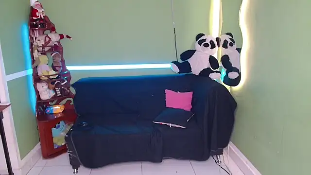 Snapshot of murb_xxx chatting on 12/01/25, 12:32 murb xxx online show from 12/01/25, 12:32