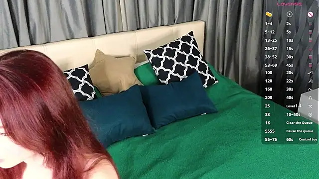 Snapshot of TwistedBilling chatting on 12/04/25, 06:16 TwistedBilling online show from 12/04/25, 06:16