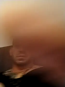 Snapshot of hazarcannn chatting on 11/28/25, 03:47 hazarcannn online show from 11/28/25, 03:47