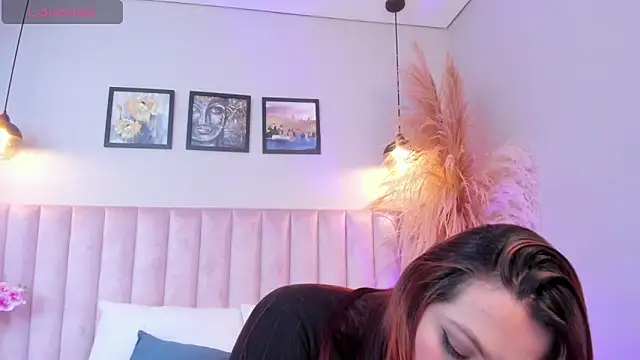 Nina Rouse  online show from 12/03/25, 12:14