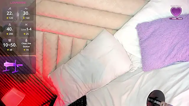 Snapshot of Nikkitaevnas chatting on 12/15/25, 06:06 Nikkitaevnas online show from 12/15/25, 06:06