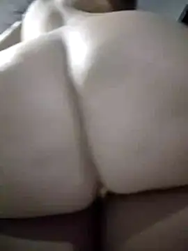 Snapshot of SAKURA_HOT2 chatting on 12/01/25, 01:21 SAKURA HOT2 online show from 12/01/25, 01:21