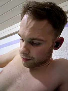 Patrick862001 online show from 11/28/25, 08:33