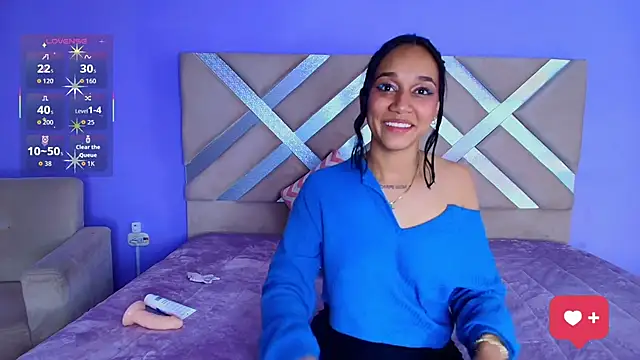 Snapshot of coraline_vera chatting on 12/02/25, 07:53 coraline vera online show from 12/02/25, 07:53