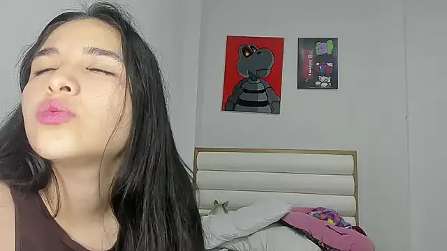 Snapshot of ROUS_SWEET_ chatting on 06/03/26, 02:58 ROUS SWEET online show from 06/03/26, 02:58
