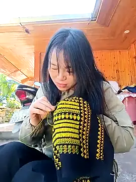 flooora online show from 11/29/25, 02:58