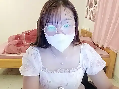 Snapshot of BabyDoll1999 chatting on 03/10/26, 12:10 BabyDoll1999 online show from 03/10/26, 12:10