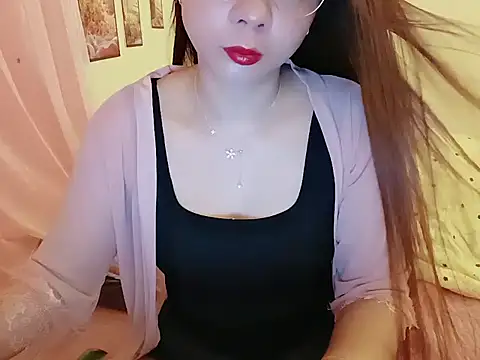 Snapshot of BabyDoll1999 chatting on 04/12/26, 12:32 BabyDoll1999 online show from 04/12/26, 12:32