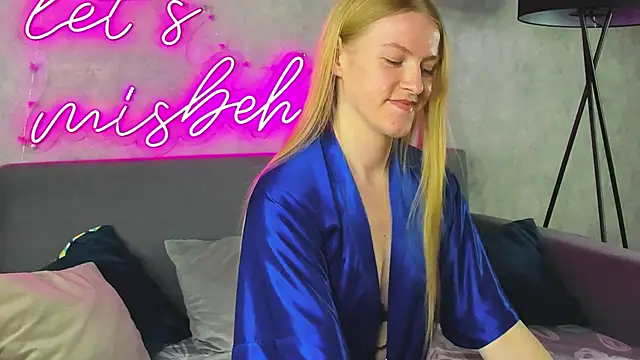 Snapshot of Alicia_Hars chatting on 04/23/26, 11:07 Alicia Hars online show from 04/23/26, 11:07