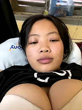 Mailyysa online show from 12/18/25, 04:18