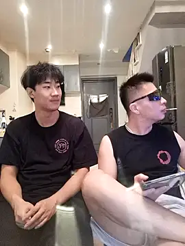 day-18 online show from 06/18/26, 01:59