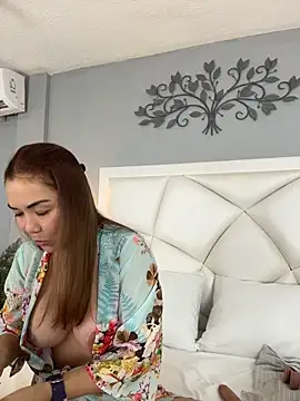 AnnaJaimes online show from 05/15/26, 12:28