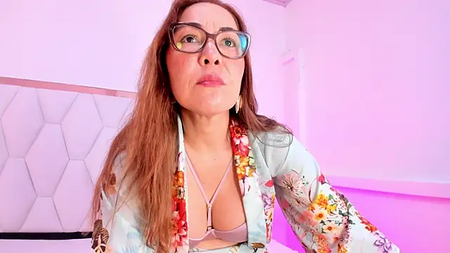 AnnaJaimes online show from 07/20/26, 12:25