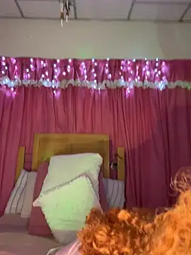 Snapshot of xyarela_Hot chatting on 12/03/25, 03:58 xyarela Hot online show from 12/03/25, 03:58