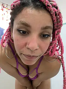 Lillith Bloom online show from 06/01/26, 03:25
