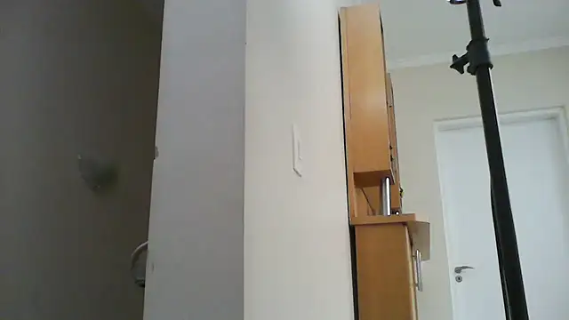Snapshot of GabriellaManhas chatting on 02/22/26, 02:04 GabriellaManhas online show from 02/22/26, 02:04