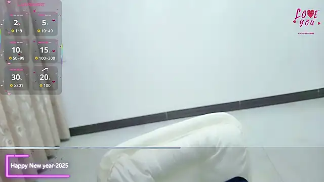 Snapshot of XINXINBB-2025 chatting on 12/05/25, 02:20 XINXINBB-2025 online show from 12/05/25, 02:20