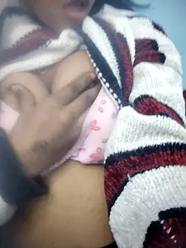 Snapshot of Isha_Liha chatting on 12/04/25, 05:39 Isha Liha online show from 12/04/25, 05:39