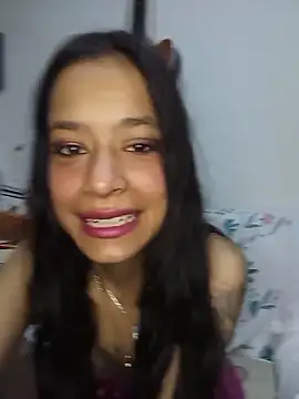 Snapshot of Emma_Everett chatting on 12/05/25, 12:14 Emma Everett online show from 12/05/25, 12:14