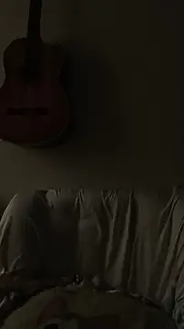 Snapshot of Emma_Everett chatting on 12/15/25, 12:53 Emma Everett online show from 12/15/25, 12:53