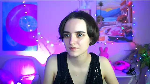 KateWillows online show from 11/29/25, 12:19