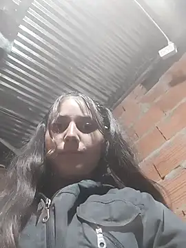 Snapshot of sammyyblondee chatting on 12/17/25, 11:11 sammyyblondee online show from 12/17/25, 11:11