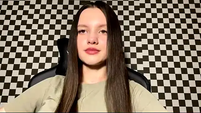 Snapshot of ConchitaMaestas chatting on 12/16/25, 05:51 ConchitaMaestas online show from 12/16/25, 05:51