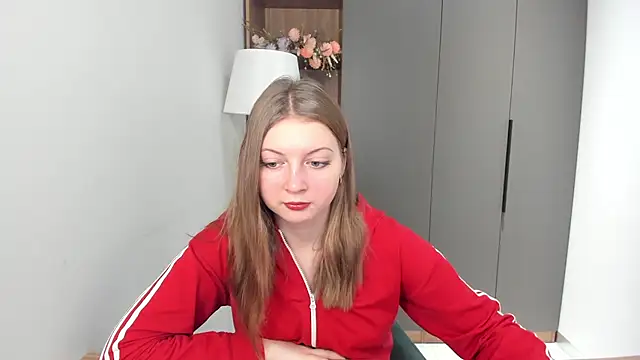 VerllineUrquidez online show from 12/01/25, 03:55