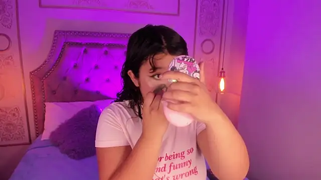 Snapshot of honny_blaice chatting on 12/03/25, 12:14 honny blaice online show from 12/03/25, 12:14