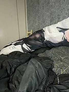 kcortnix online show from 12/04/25, 09:56