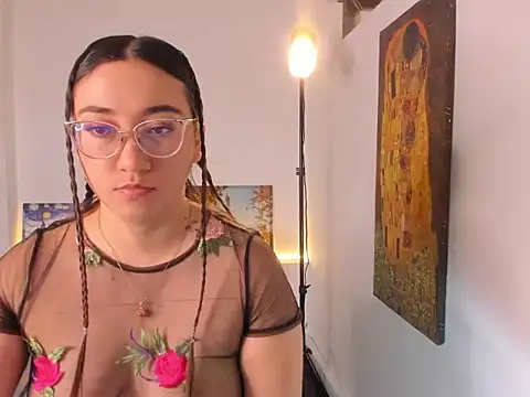 Snapshot of SwettieSammy chatting on 12/01/25, 12:43 SwettieSammy online show from 12/01/25, 12:43