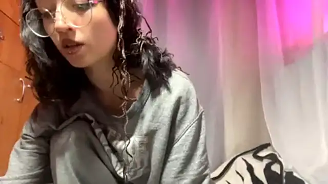 Snapshot of Raylli_Jorden chatting on 12/05/25, 03:09 Raylli Jorden online show from 12/05/25, 03:09