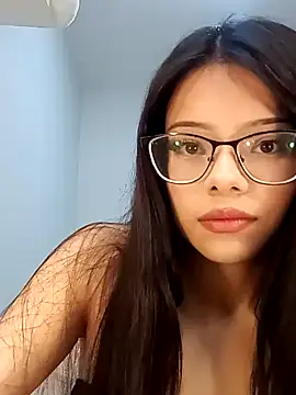 Snapshot of omifresita chatting on 06/12/26, 04:50 omifresita online show from 06/12/26, 04:50