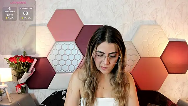 Snapshot of AriaRous chatting on 03/02/26, 04:14 AriaRous online show from 03/02/26, 04:14