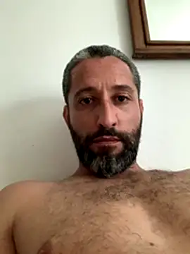 Snapshot of Calientesensible chatting on 12/13/25, 09:09 Calientesensible online show from 12/13/25, 09:09