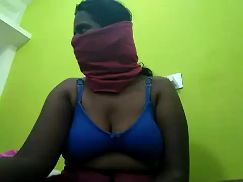 Snapshot of tamil_sumathi chatting on 12/04/25, 04:33 tamil sumathi online show from 12/04/25, 04:33