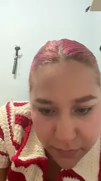 Kittysweet2001 online show from 05/09/26, 07:35