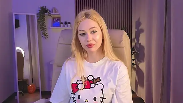 Snapshot of _K1sa_ chatting on 11/30/25, 09:13 K1sa online show from 11/30/25, 09:13