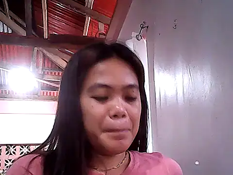 Snapshot of sweetruby95 chatting on 12/04/25, 02:21 sweetruby95 online show from 12/04/25, 02:21