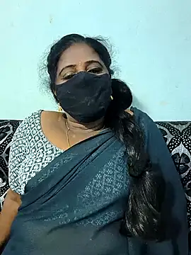 Snapshot of siri_telugutamil chatting on 12/03/25, 03:43 siri telugutamil online show from 12/03/25, 03:43